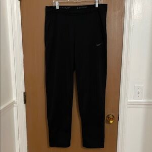 Nike Men's Thermafit Pants